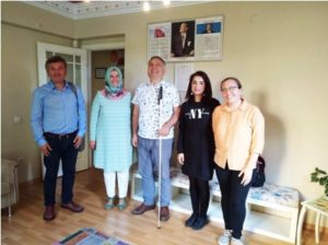 Group photo of Turkey Beyazay Association and Redvet members