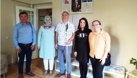 Group photo of Turkey Beyazay Association and Redvet members